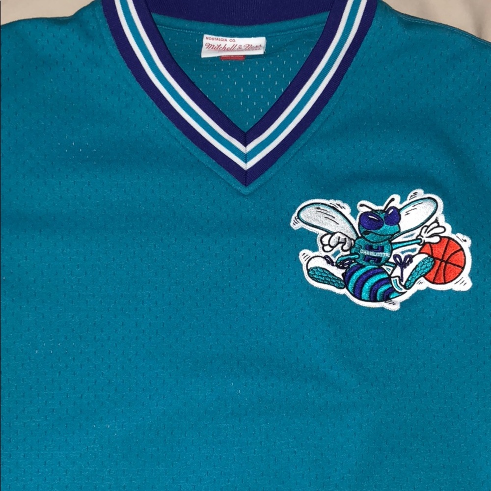 Men’s Mitchell and Ness Hornets Jersey